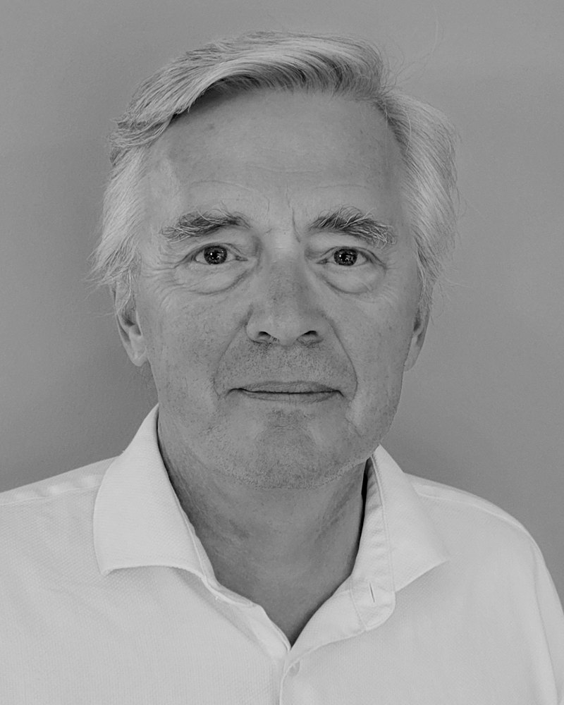 Headshot of Ross McMillan